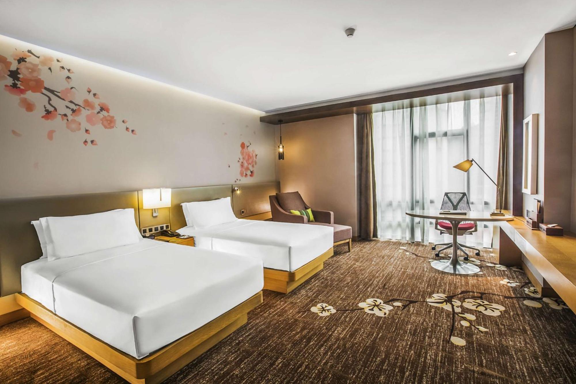 Hilton Garden Inn Guiyang Yunyan Exterior photo